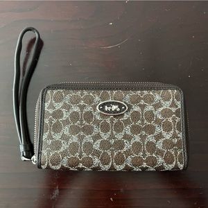 COPY - Brown leather coach wallet wristlet